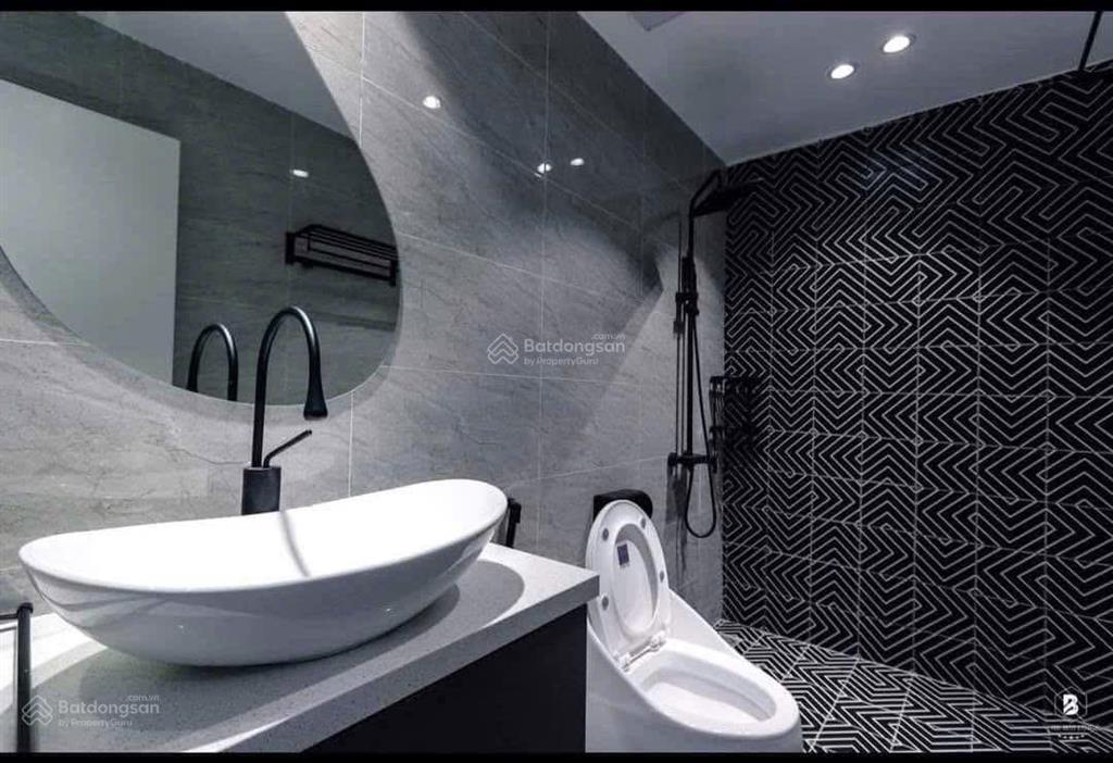 Bán nhà mặt phố hoàng ngân, 27 tỷ, 50m2, hàng hiếm tại thanh xuân, hn