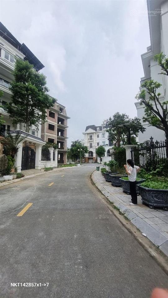 Siêu phẩm biệt thự đơn lập 2 mặt tiền  nhà view hồ điều hòa đẳng cấp nhất khu lideco