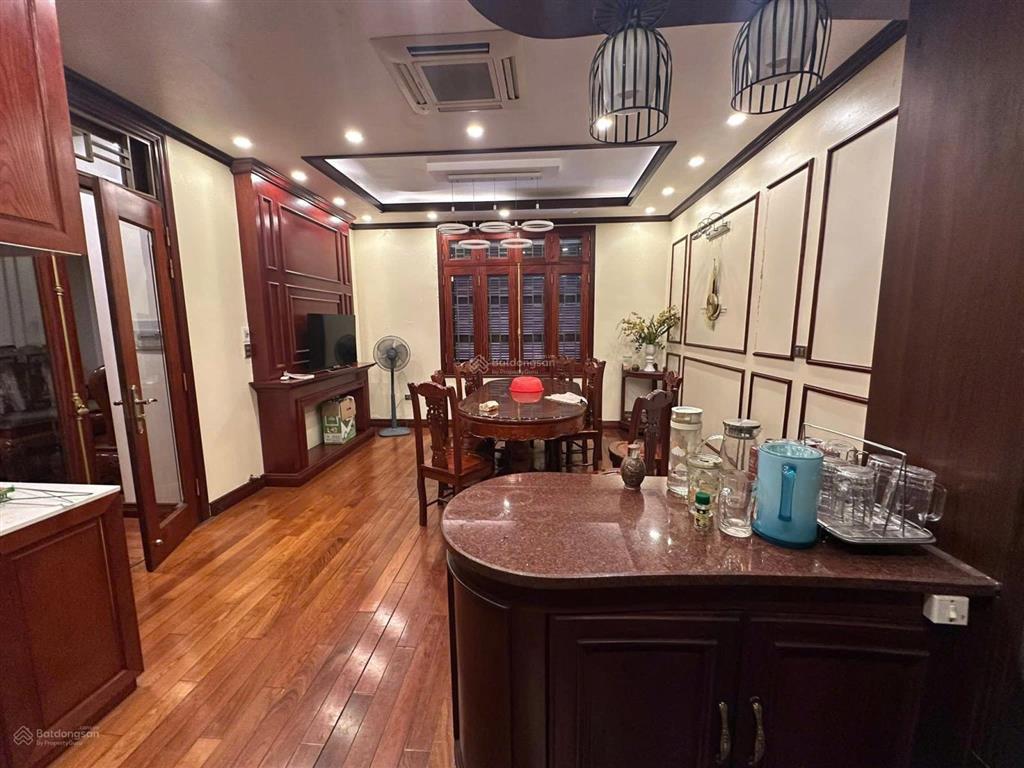 Chính chủ gửi bán bt ngoại giao đoàn chưa đến 50 tỷ đã sở hữu 6 tầng 102m.
