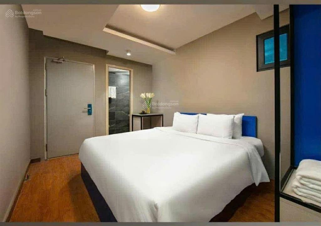 Bán nhà mặt phố xuân thuỷ 131mx8tầng 70tỷ. sổ gửi ngân hàng.