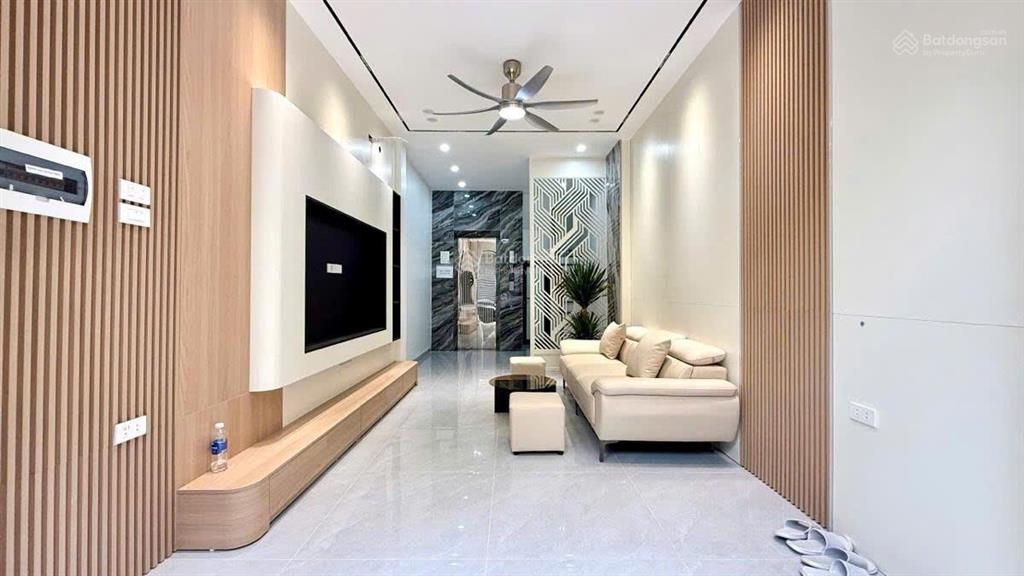Bán nhà phương liệt giá 10 tỷ, 40m2 x 6 tầng thang máy tại phương liệt, thanh xuân, hà nội