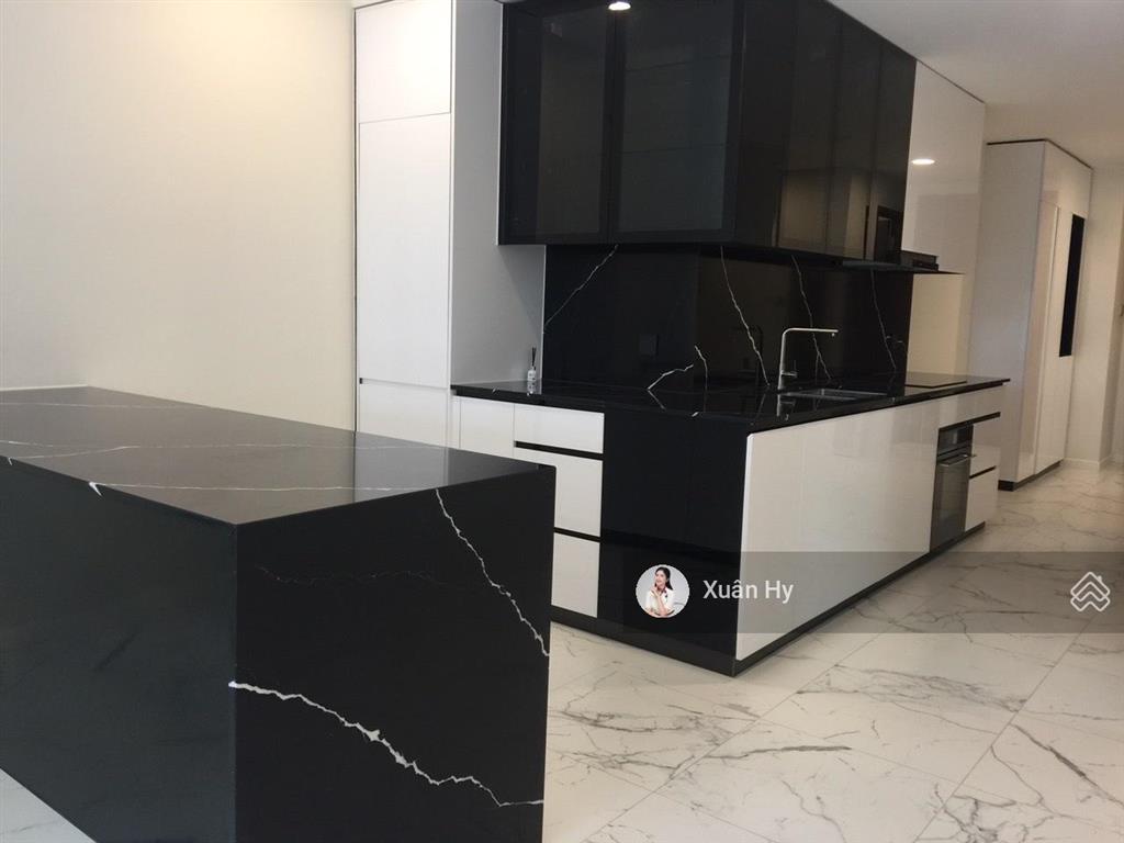 Diện tích lớn 118m2 cho thuê 3pn the galleria metropole full nội thất