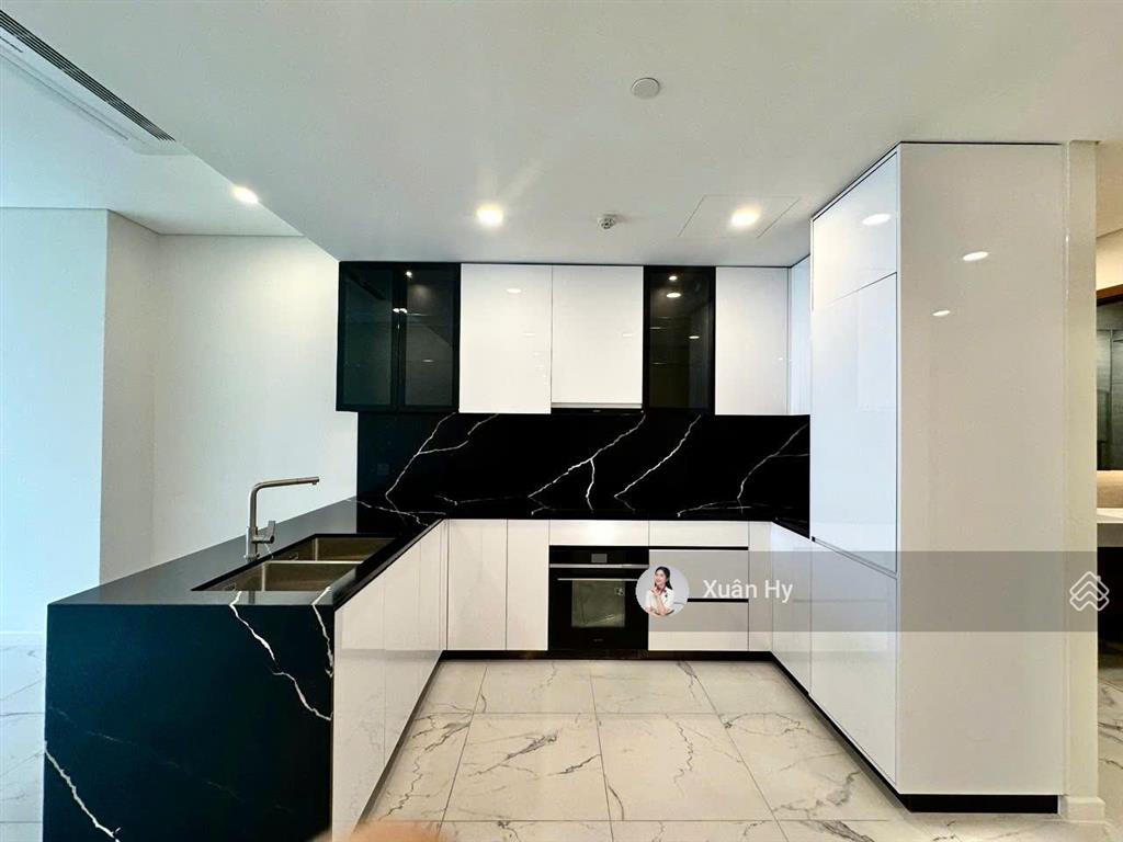 Bán gấp căn hộ 3pn the galleria (metropole thủ thiêm), 102m2, có nội thất, view sông