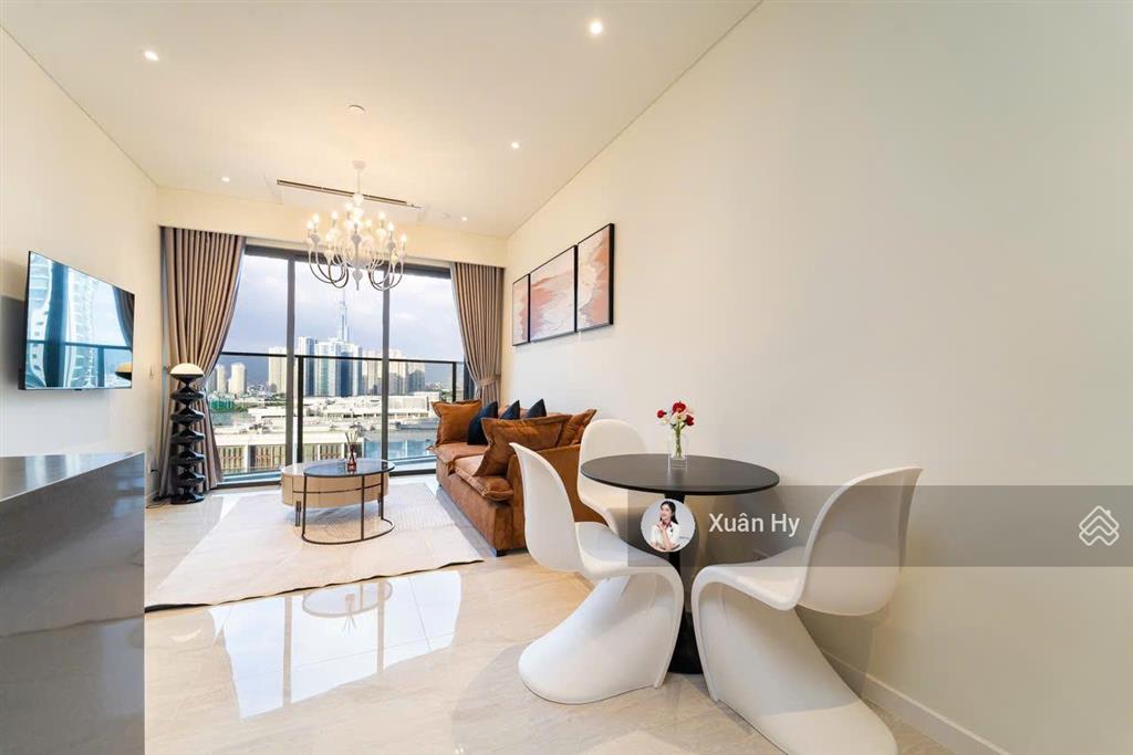 View landmark 81 & cầu ba son cho thuê 2pn the opera metropole 70m2 giá 55 triệu/tháng