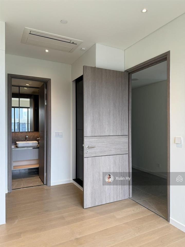 Siêu phẩm 4pn the opera  179m2  sảnh thang máy riêng  view toàn cảnh các toà nhà biểu tượng