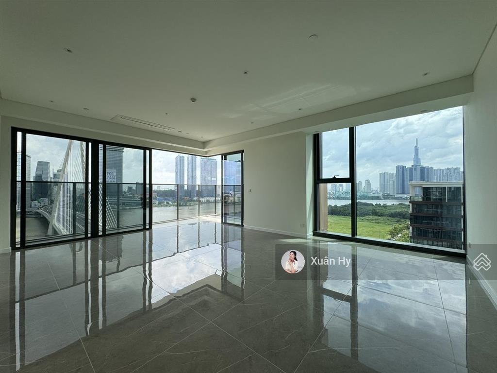 Siêu phẩm 4pn the opera  179m2  sảnh thang máy riêng  view toàn cảnh các toà nhà biểu tượng