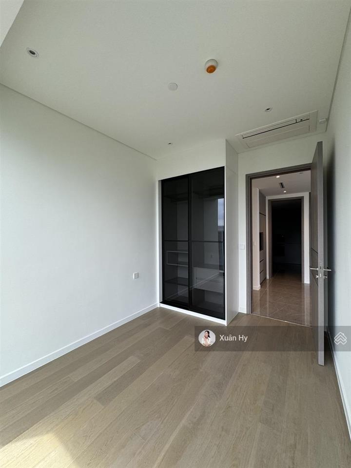 Siêu phẩm 4pn the opera  179m2  sảnh thang máy riêng  view toàn cảnh các toà nhà biểu tượng