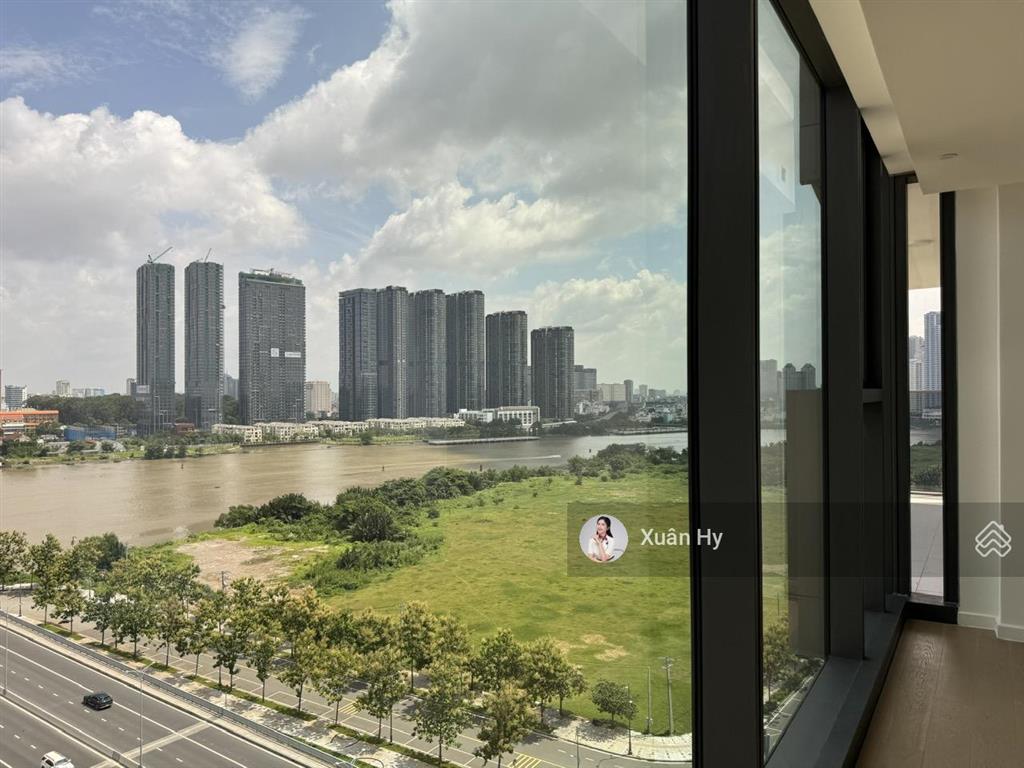 Siêu phẩm 4pn the opera  179m2  sảnh thang máy riêng  view toàn cảnh các toà nhà biểu tượng