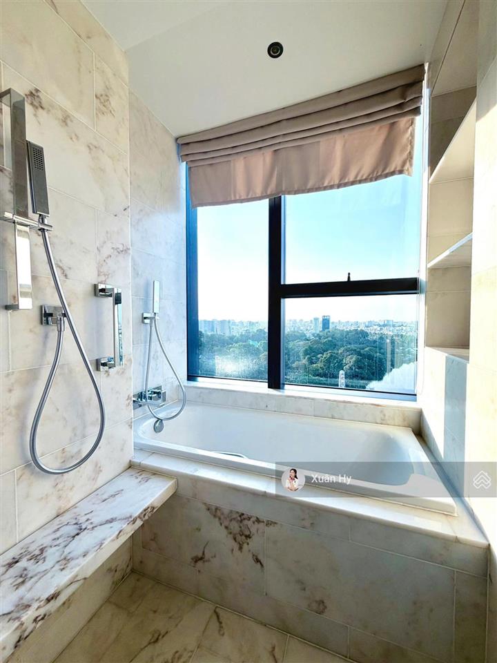 Căn góc 117m2  view thảo cầm viên  cho thuê căn hộ 2pn + 1 phòng làm việc  grand marina saigon