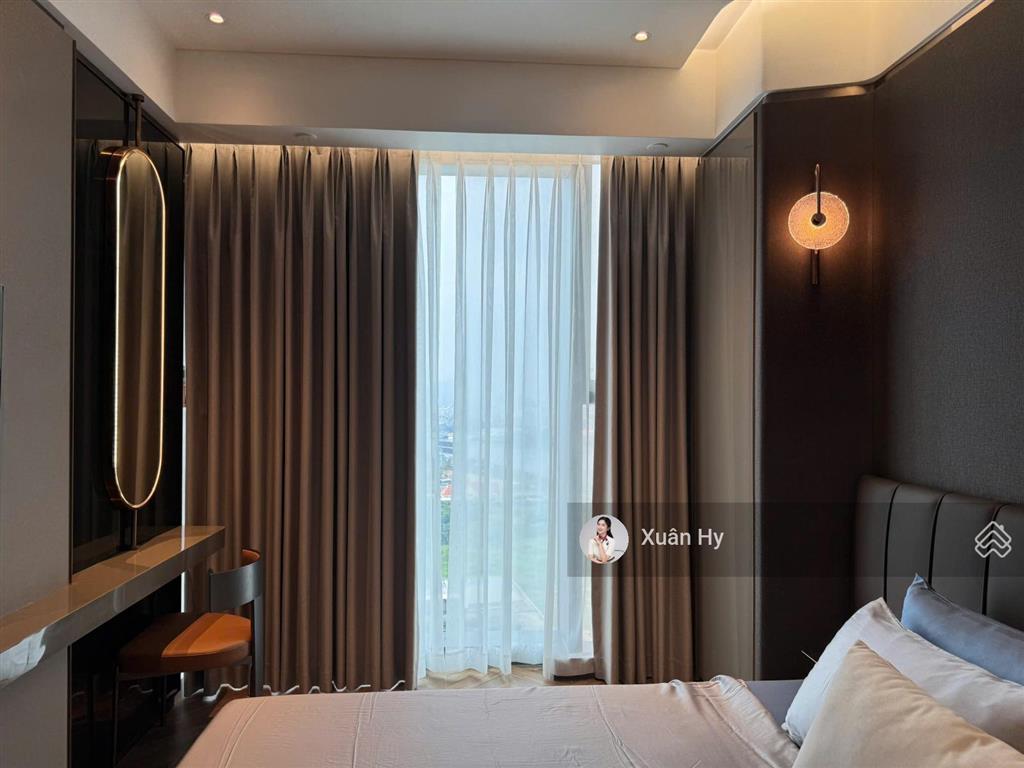 View bitexco & sông  cho thuê 2pn the opera metropole full nội thất thiết kế đẹp sang trọng