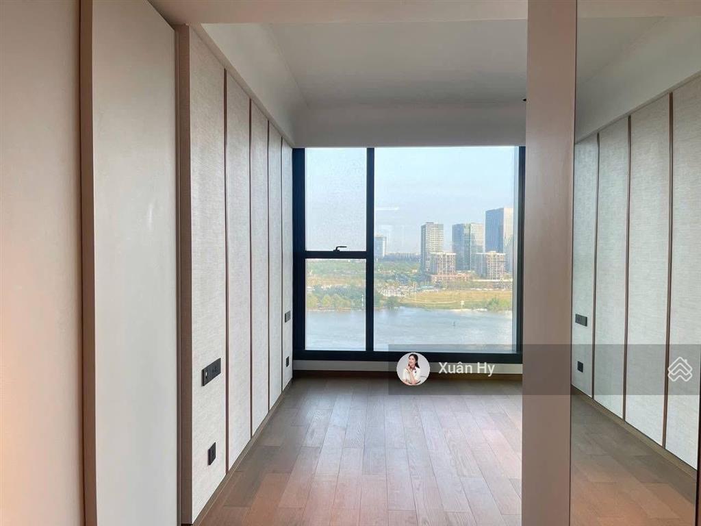 Cắt lỗ sâu, bán lỗ 8 tỷ, căn hộ 2pn grand marina saigon, tòa sea. view trực diện sông