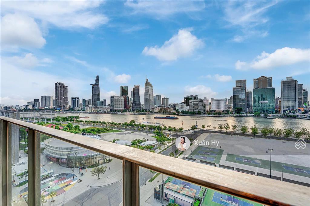 Căn góc 138m2  view skyline quận 1  cho thuê 3pn the opera metropole full nội thất