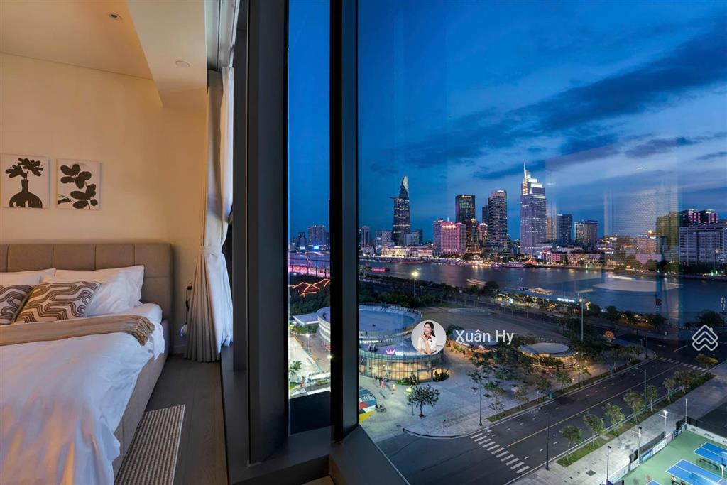 Căn góc 138m2  view skyline quận 1  cho thuê 3pn the opera metropole full nội thất