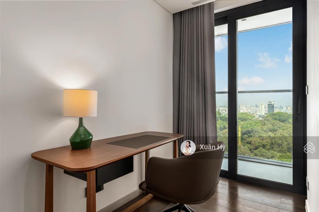 Căn góc 117m2  có phòng làm việc  cho thuê căn hộ 2pn+1 grand marina saigon
