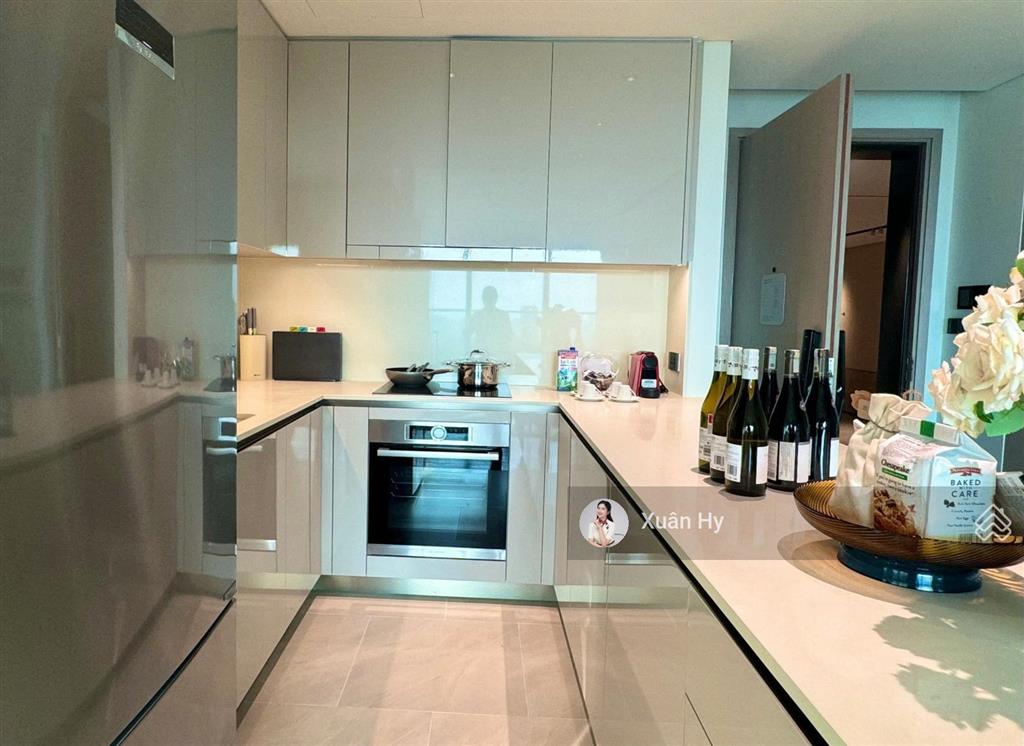 Căn góc 117m2  có phòng làm việc  cho thuê căn hộ 2pn+1 grand marina saigon