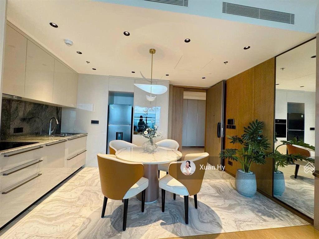 Căn góc tòa sea  view trực diện sông & thủ thiêm  cho thuê 2pn grand marina saigon