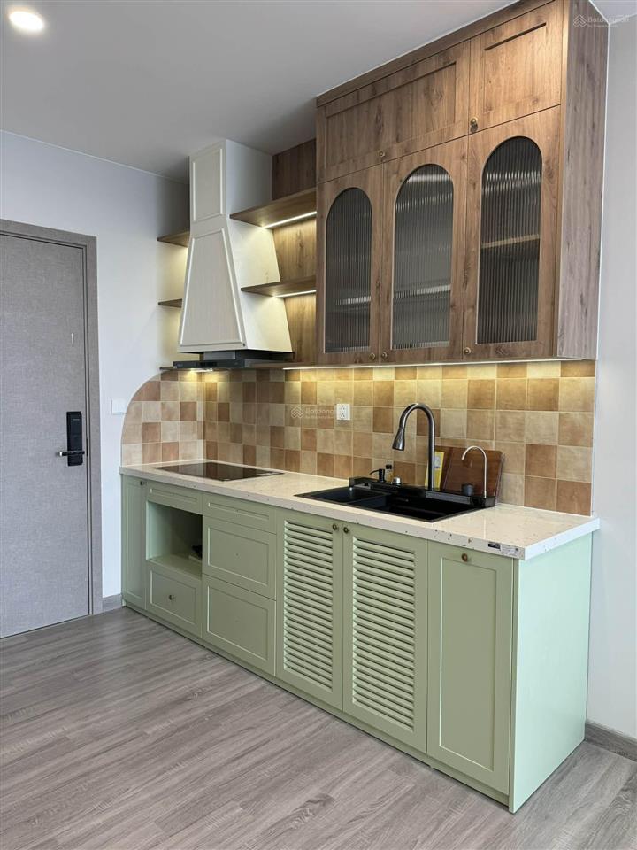 Mời thuê căn hộ 2pn 2wc 60m2 đủ đồ bc  tn view sông hồng toà sf3 sky forest.hl 0964 007 *** ạ