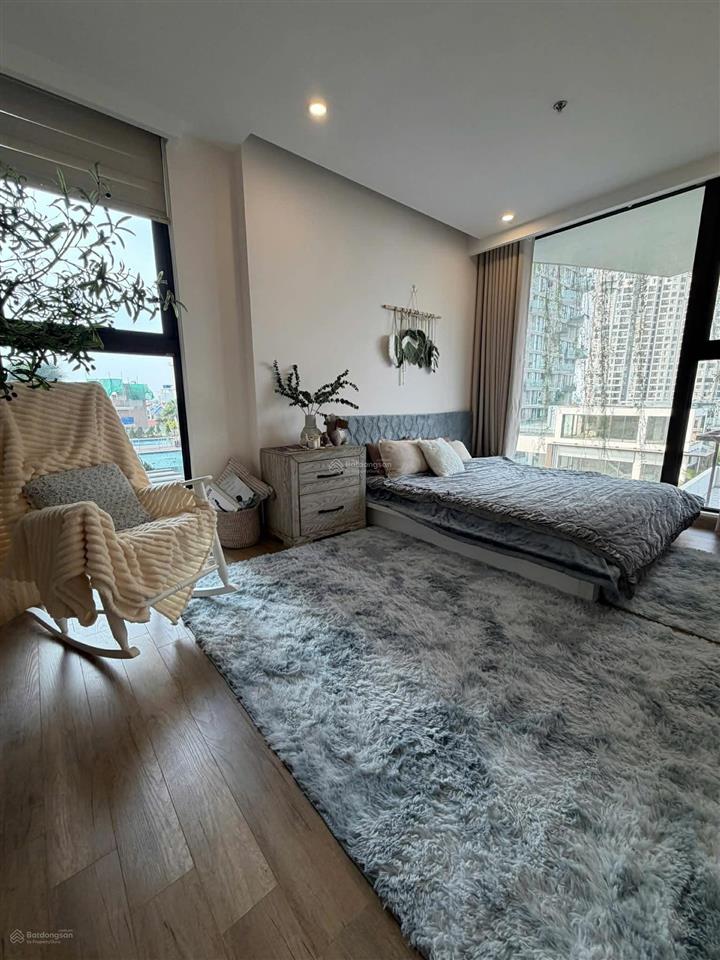 Cần bán căn hộ 3pn 2wc 103m2 đủ đồ view btđ , bể bơi toà sol forest 1 ecopark.hl 0964 007 *** ạ