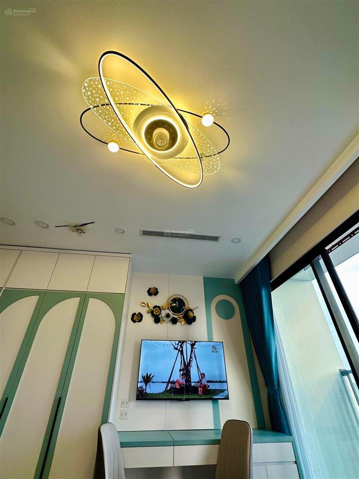 Cần bán căn hộ studio 29m2 đủ đồ view sông hồng ban công hướng nam toà h2 haven park ecopark