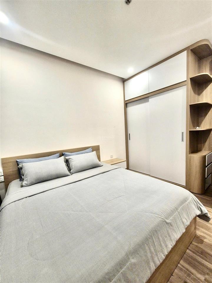 Cần bán căn hộ 2pn 2wc 58m2 đủ đồ view đảo ban công đb toà sp sky oasis ecopark