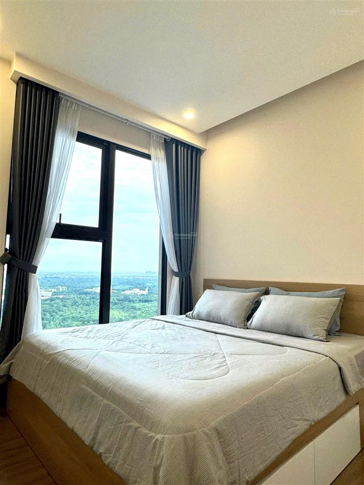 Cần bán căn hộ 2pn 2wc 58m2 đủ đồ view đảo ban công đb toà sp sky oasis ecopark
