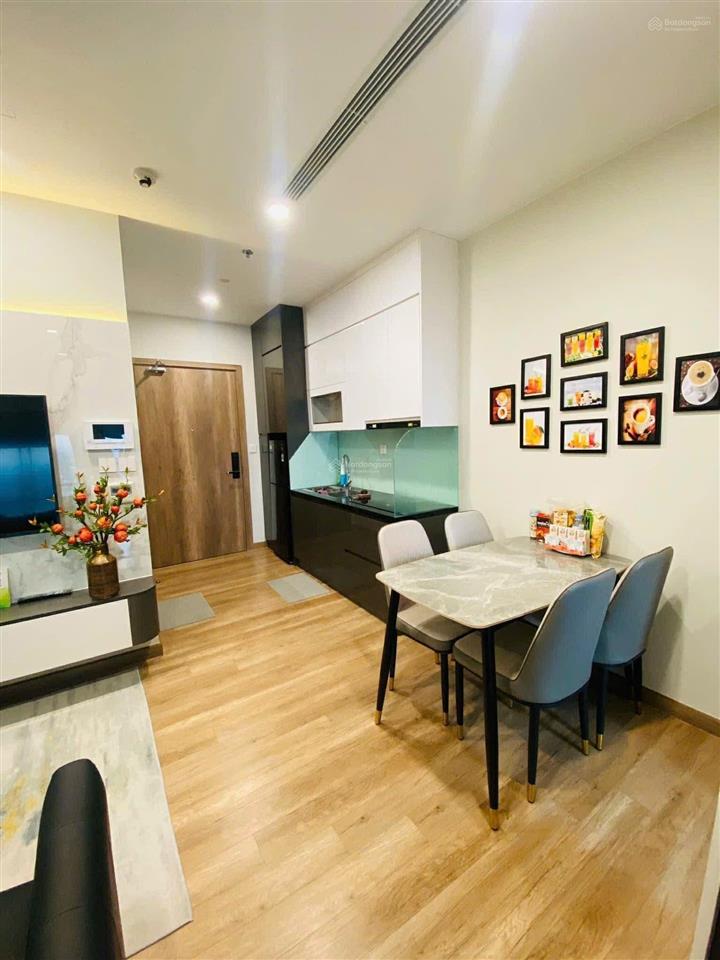 Cần bán căn hộ 1pn 1wc 32m2 đủ đồ view sông hồng toà r2 onsen ecopark