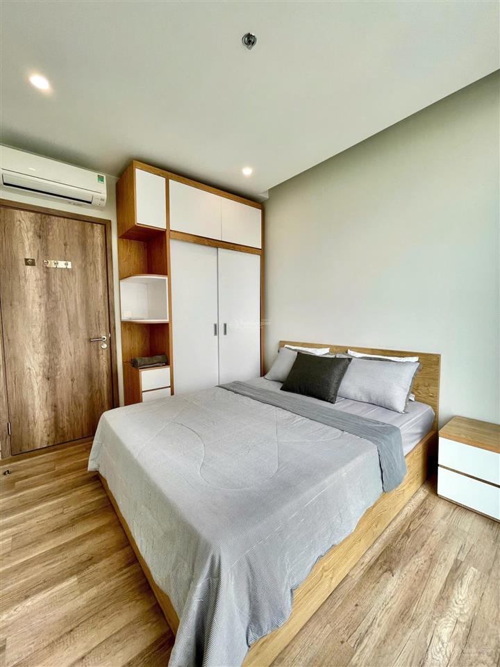 Mời thuê căn hộ 2pn 2wc 67m2 đủ đồ view hồ thiên nga toà r3 onsen ecopark