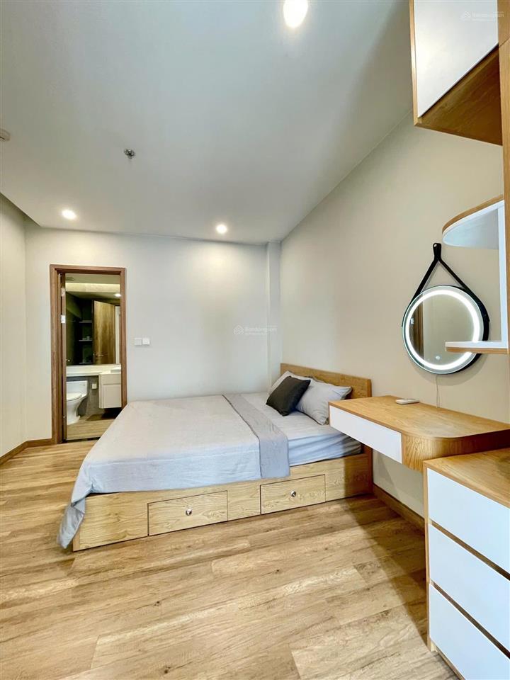 Mời thuê căn hộ 2pn 2wc 67m2 đủ đồ view hồ thiên nga toà r3 onsen ecopark