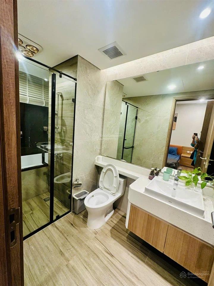 Mời thuê căn hộ 2pn 2wc 65m2 đủ đồ view hồ thiên nga toà r3 onsen ecopark