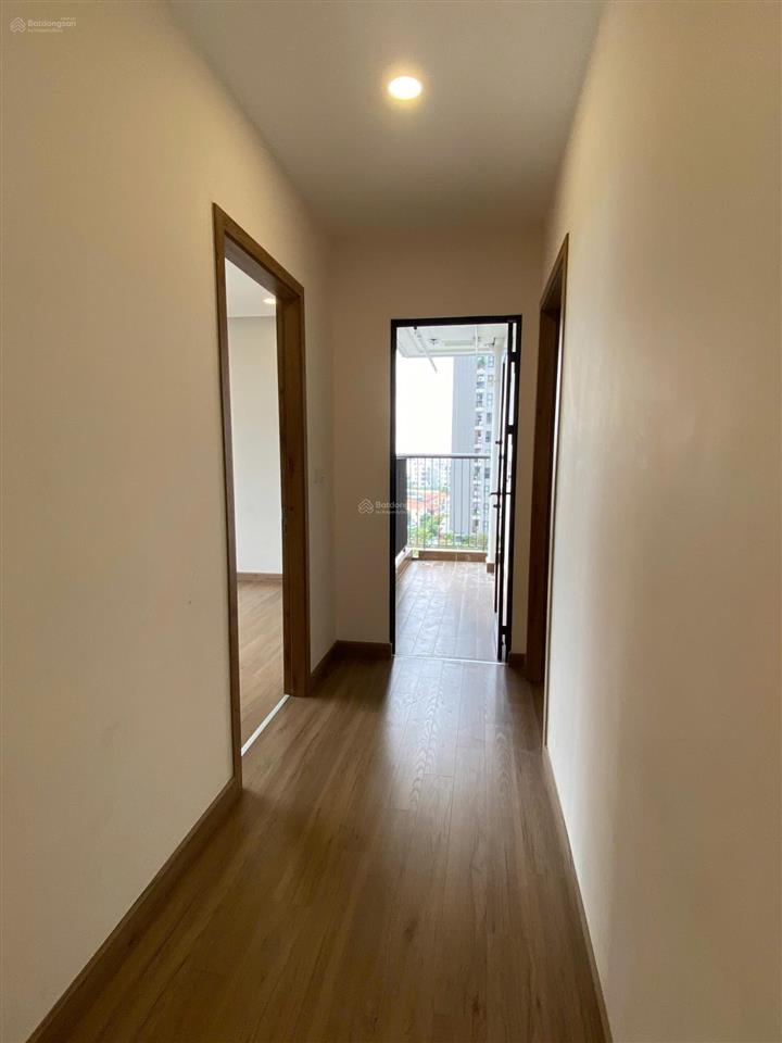 Mời thuê căn hộ 3pn 2wc 97m2 đồ cơ bản view btđ ban công đn toà s2 sky oasis ecopark