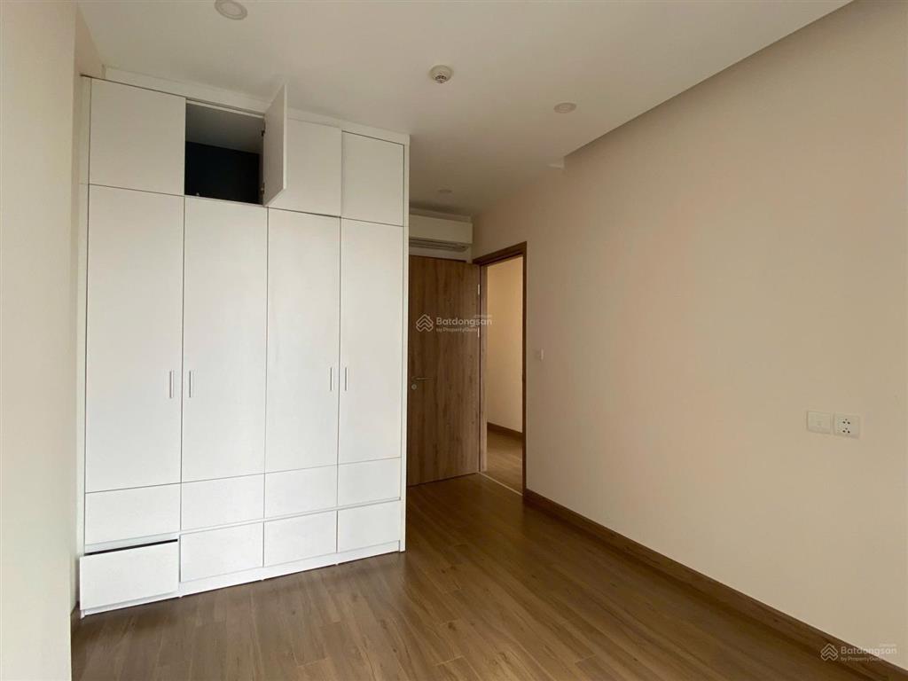 Mời thuê căn hộ 3pn 2wc 97m2 đồ cơ bản view btđ ban công đn toà s2 sky oasis ecopark