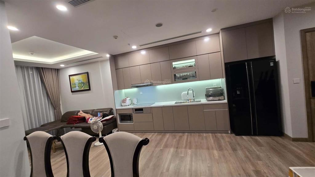 Mời thuê căn hộ 3pn 2wc 97m2 đủ đồ view trực diện hồ thiên nga toà r2 onsen ecopark