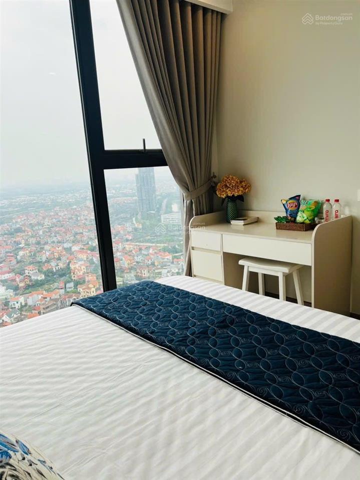 Cần bán căn hộ 3pn 2wc 88m2 đủ đồ tầng cao view hồ thiên nga, sông hồng, toà r1 onsen ecopark