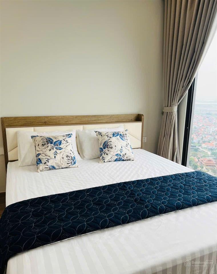 Cần bán căn hộ 3pn 2wc 88m2 đủ đồ tầng cao view hồ thiên nga, sông hồng, toà r1 onsen ecopark
