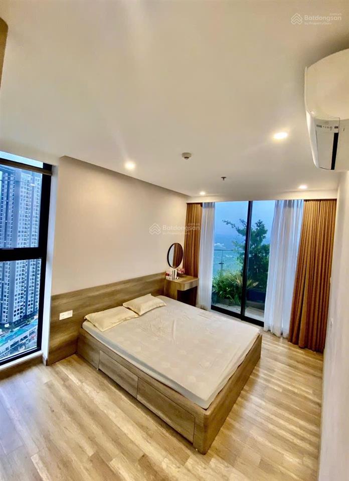 Mời thuê căn hộ 3pn 2wc 95m² đủ đồ view btđ ban công đn toà sol forest 2 ecopark