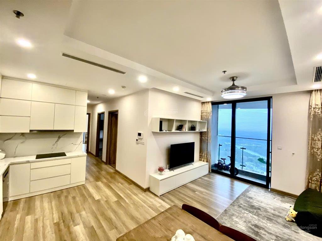 Mời thuê căn hộ 3pn 2wc 95m² đủ đồ view btđ ban công đn toà sol forest 2 ecopark