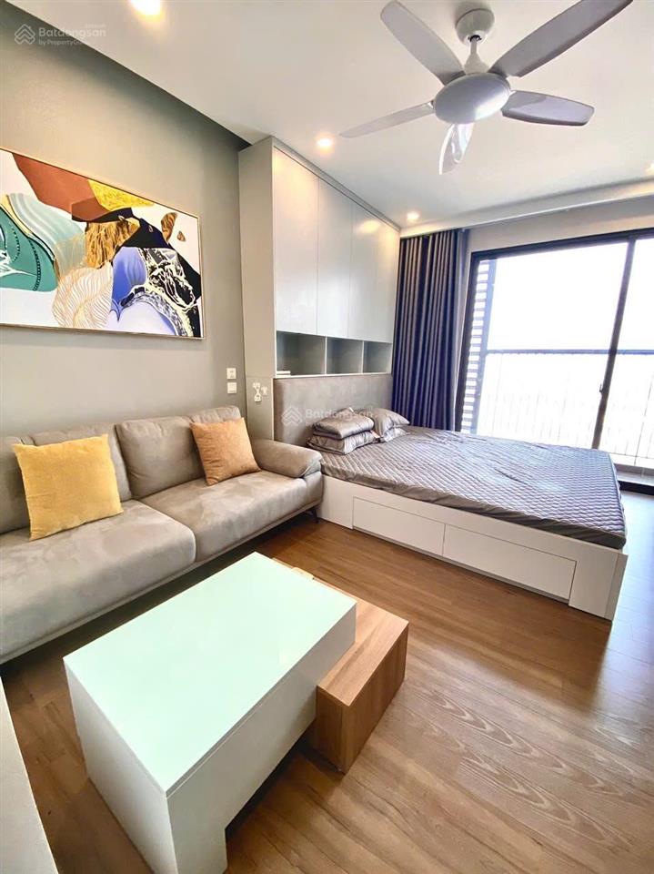 Mời thuê căn hộ studio 29m2 đủ đồ view sông hồng toà s1 sky oasis ecopark