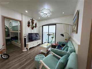 Cần bán căn hộ 2pn 2wc 69m2 đủ đồ view sân golf toà sky 2 aqua bay
