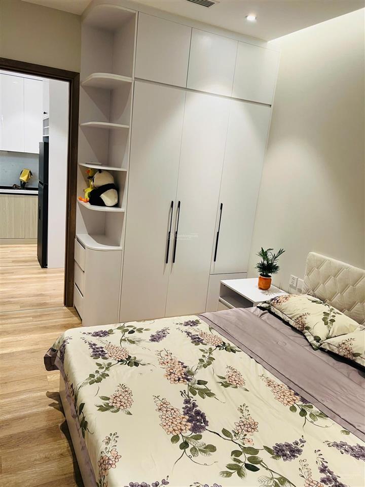 Mời thuê căn hộ 2pn 2wc 72m² đủ đồ ban công đn view hồ thiên nga tòa l1 landmark ecopark