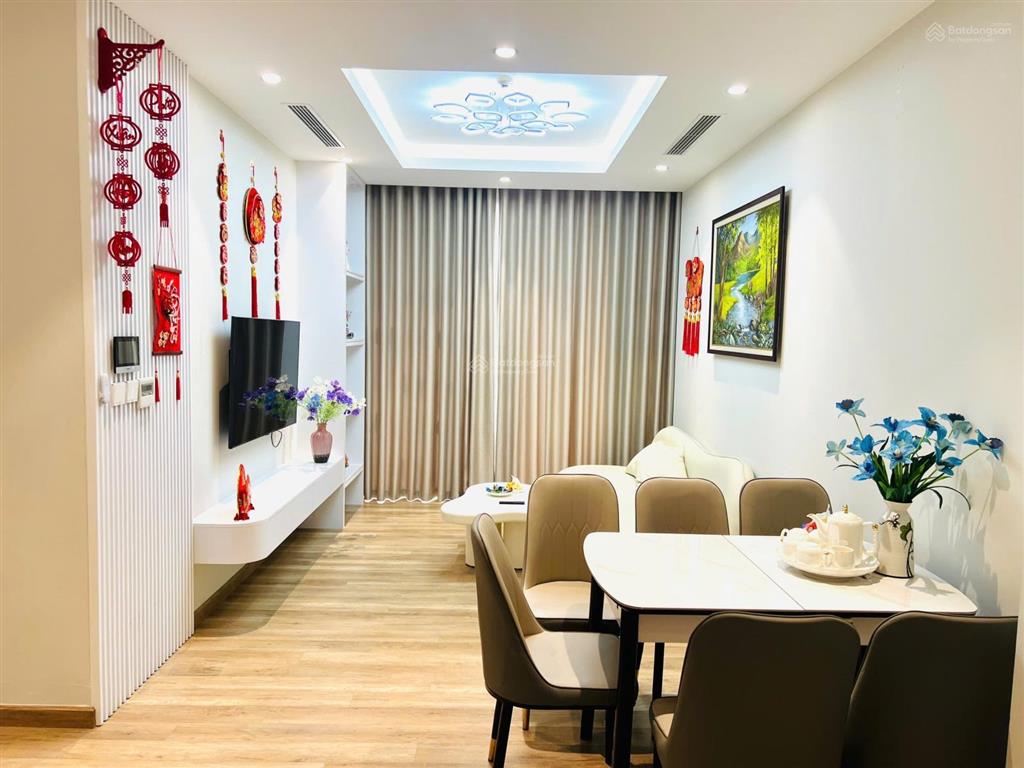 Mời thuê căn hộ 2pn 2wc 72m² đủ đồ ban công đn view hồ thiên nga tòa l1 landmark ecopark