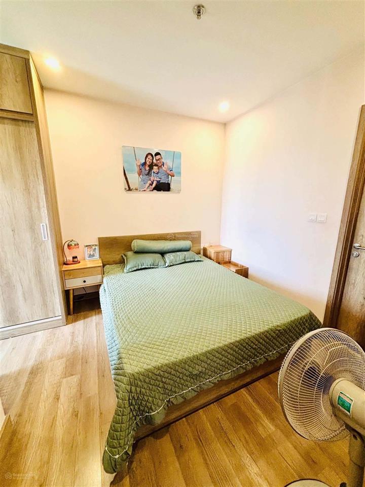 Cần bán căn hộ 2pn 2wc 58m2 đủ đồ, ban công hướng nam view sông hồng toà h1 haven park