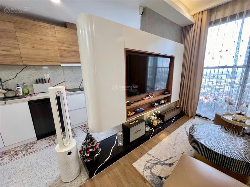 Cần bán căn hộ 3pn 2wc 85m² đủ đồ đẹp tầng trung view sông hồng toà s1 sky oasis ecopark