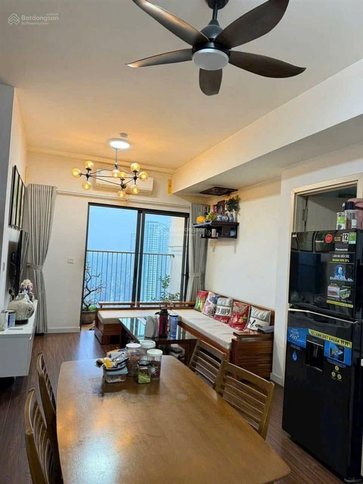 Mời thuê căn hộ 2pn 1wc 55m2 view hồ thiên nga ban công đb toà westbay b ecopark