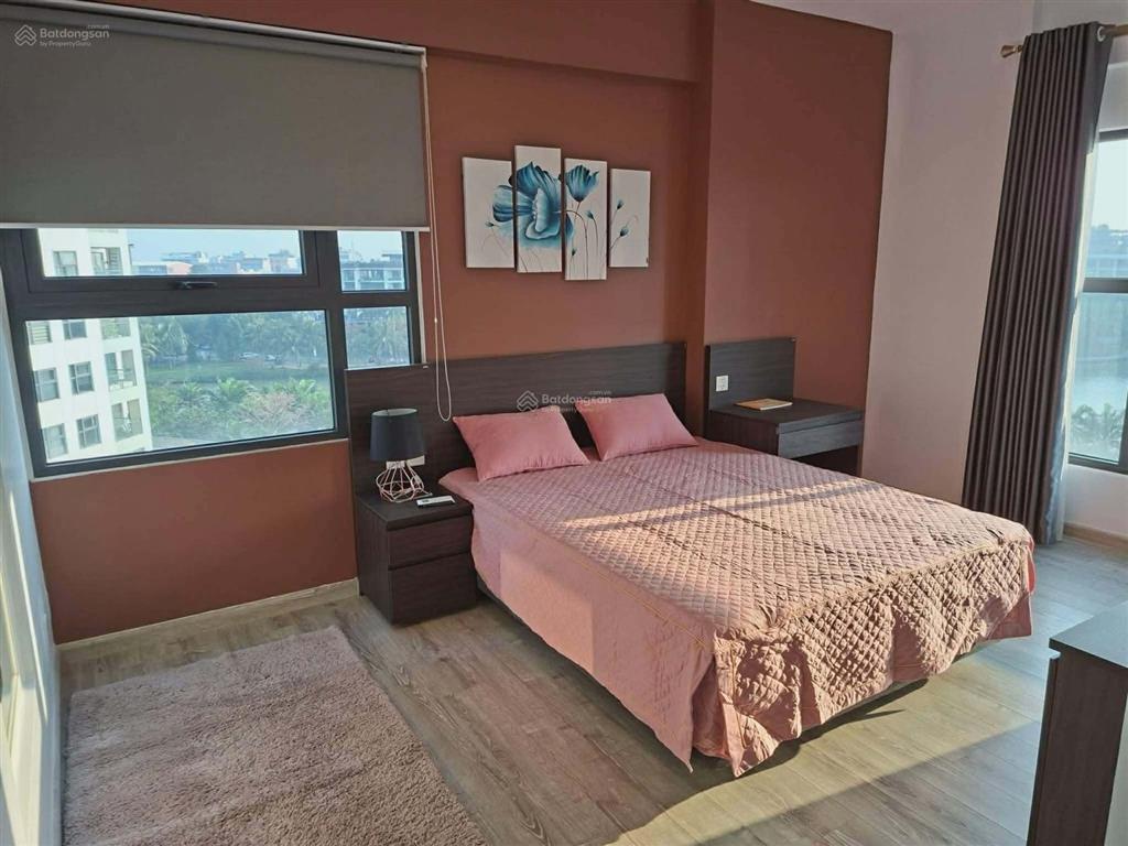 Mời thuê căn hộ 3pn 3wc + 1 đủ đồ view hồ 3 mặt thoáng tầng trung toà lake 1 ecopark