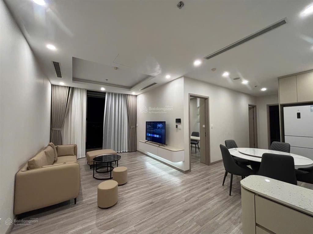 Mời thuê căn hộ 3pn 2wc 93m2 sân vườn 6,8m2 đủ đồ mới đẹp ban công hướng nam toà sf2 sky forest