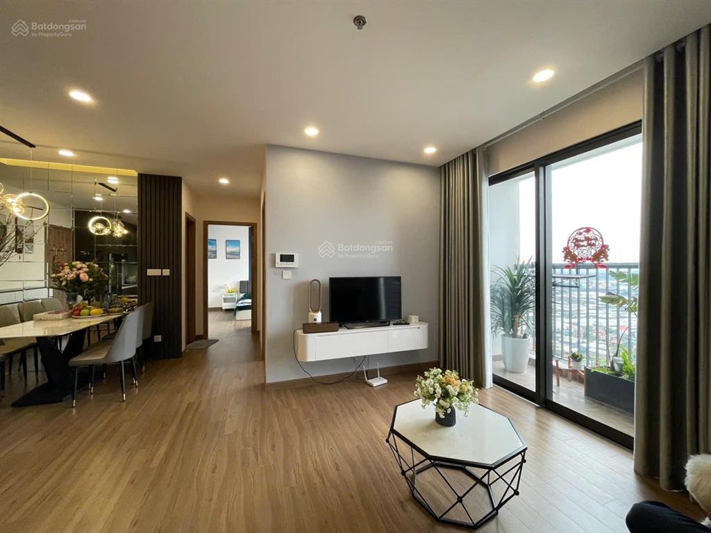 Mời thuê căn hộ 2pn 2wc 75m2 đủ đồ đẹp view tầm trung toà s1 sky oasis ecopark