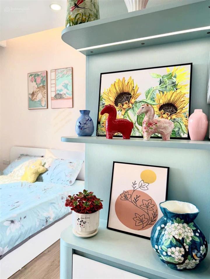Cần bán căn hộ studio 29m2 đủ đồ đẹp view tầm trung toà sol forest 2 ecopark