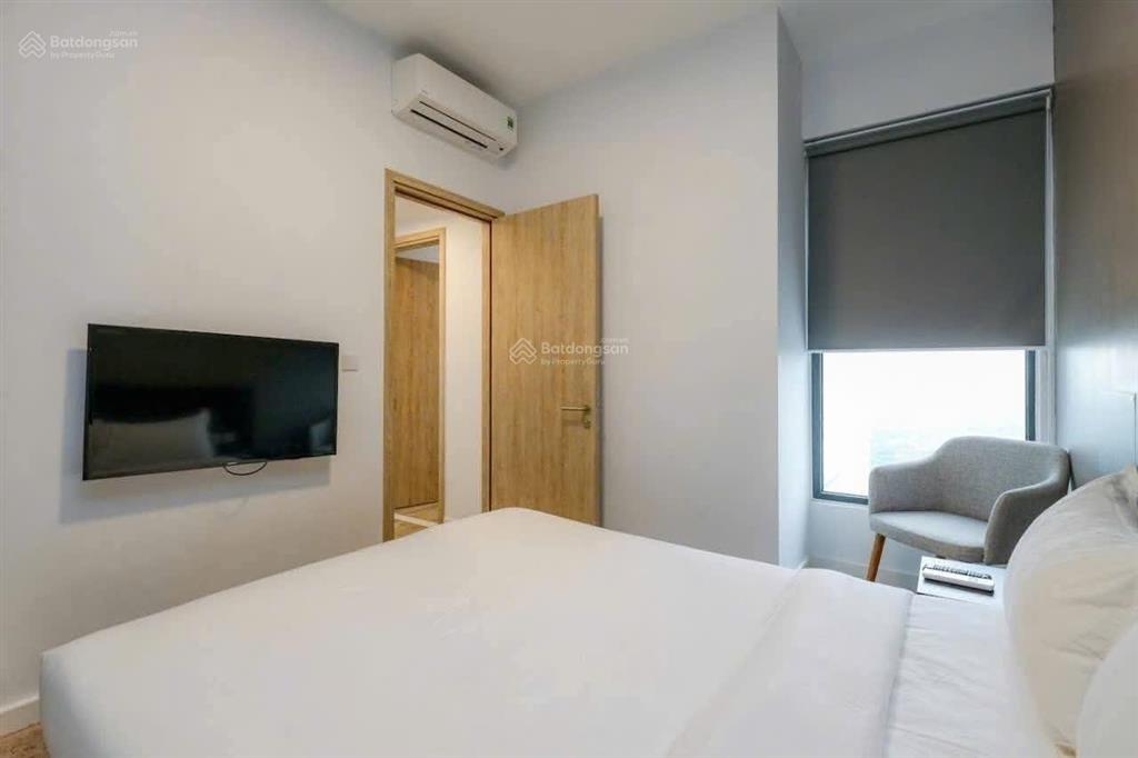 Mời thuê căn hộ 2pn 1wc 58m² đủ đồ view ôm trọn sân golf tòa lake 1 ecopark