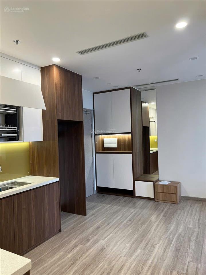 Cho thuê căn hộ 2pn 2wc 73m2 đủ đồ mới view btđ thoáng mát toà sf3 sky forest ecopark