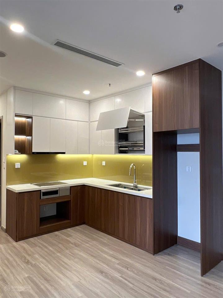 Cho thuê căn hộ 2pn 2wc 73m2 đủ đồ mới view btđ thoáng mát toà sf3 sky forest ecopark